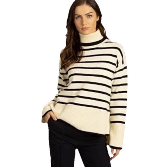 LILLUSORY Sweaters - LILLUSORY Striped Boxy Tunic Top Turtleneck Oversized Sweater Crm/Black S M or L
